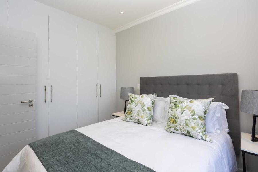 1 Bedroom Property for Sale in Val De Vie Estate Western Cape